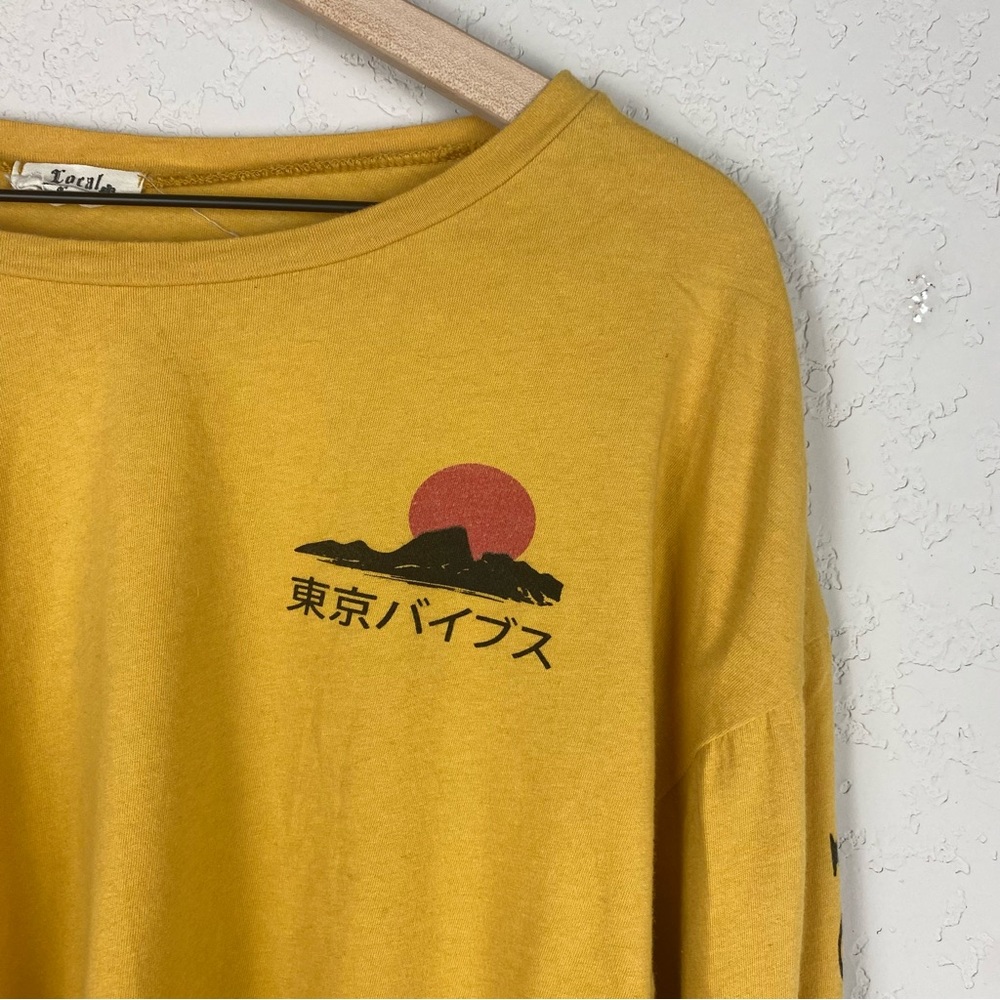 Local Lab Yellow Graphic Crop Top - Picture 2 of 8